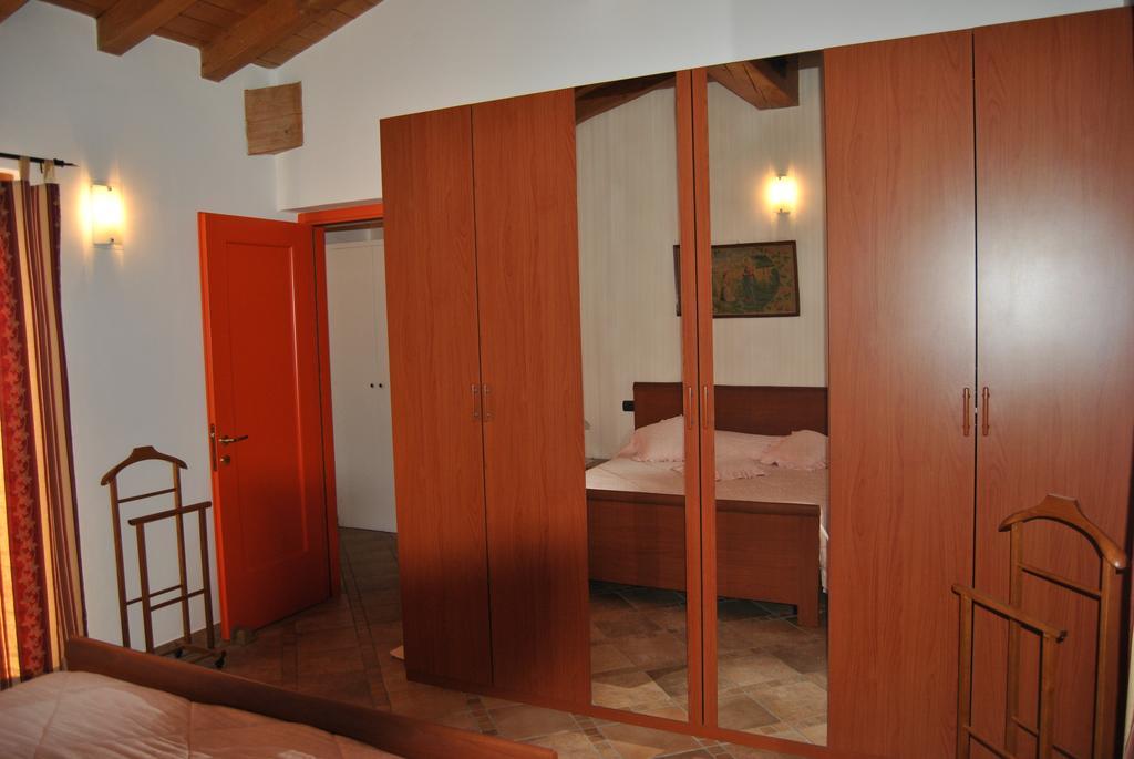 Casa Bassana Peschiera del Garda Room photo